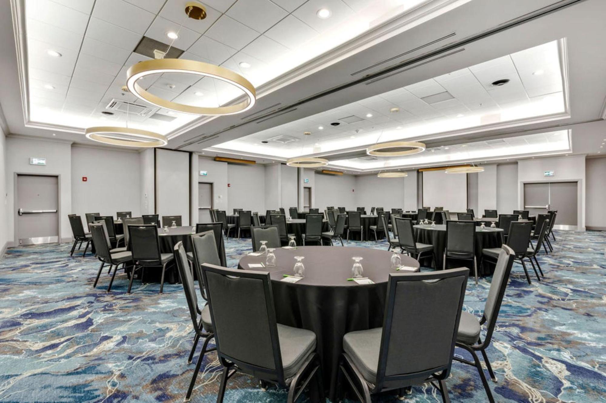 Holiday Inn & Suites Ottawa Kanata By Ihg Экстерьер фото